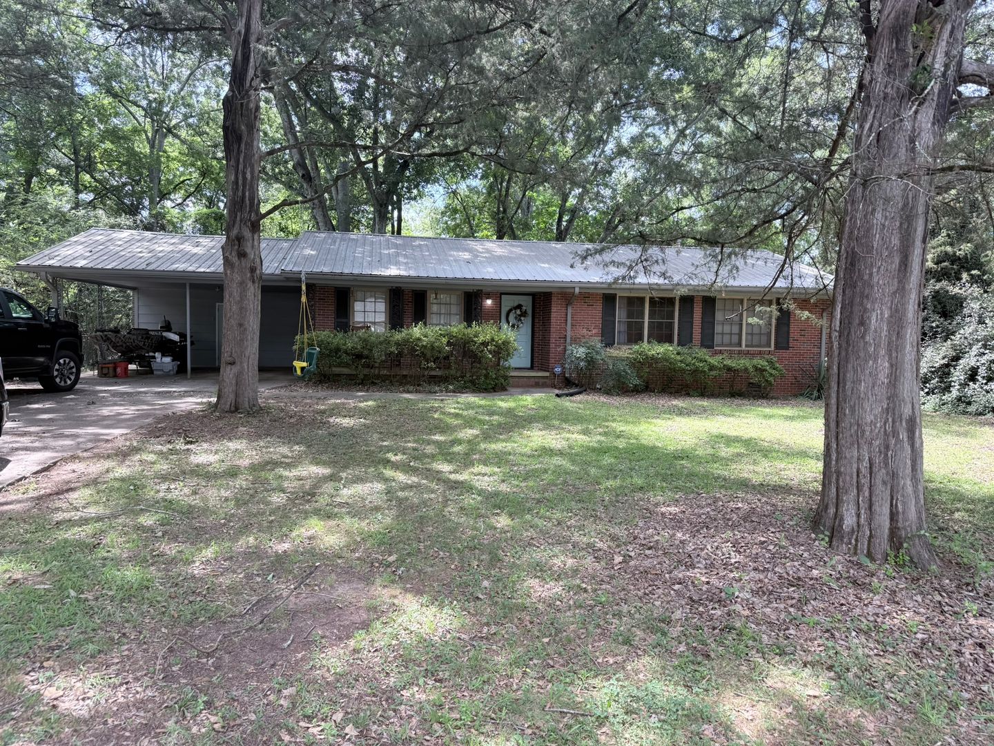 Athens House: 245 Milledge Heights