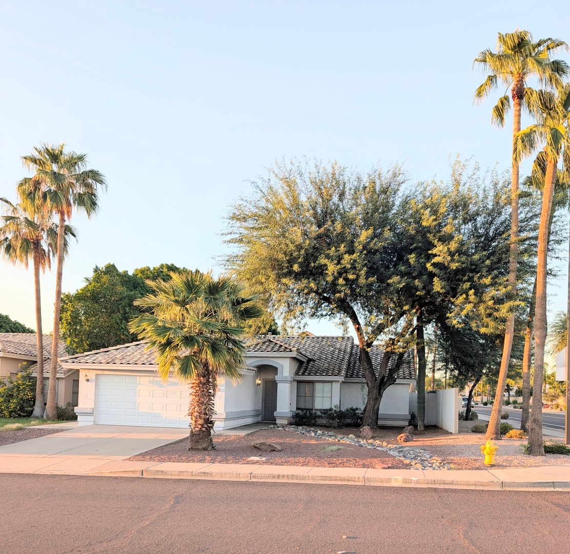 Mesa House: 7364 E. Nopal