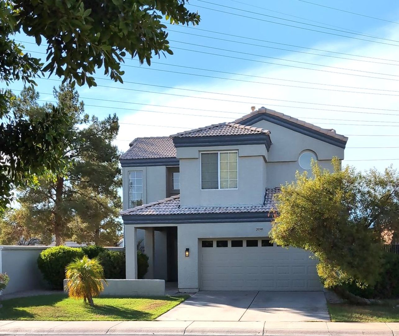 Gilbert House: 2098 E. Mallard Ct