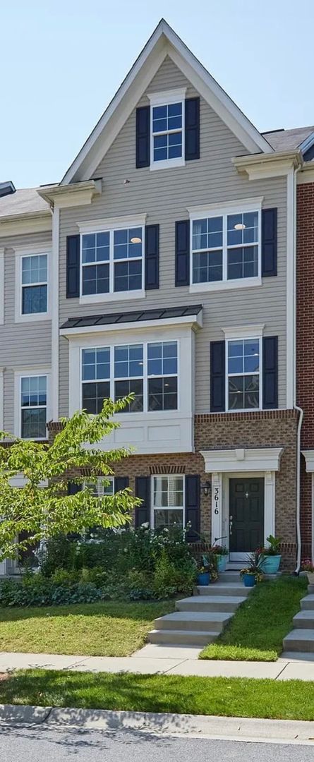 Silver Spring Townhome: 3616 Summer House Street