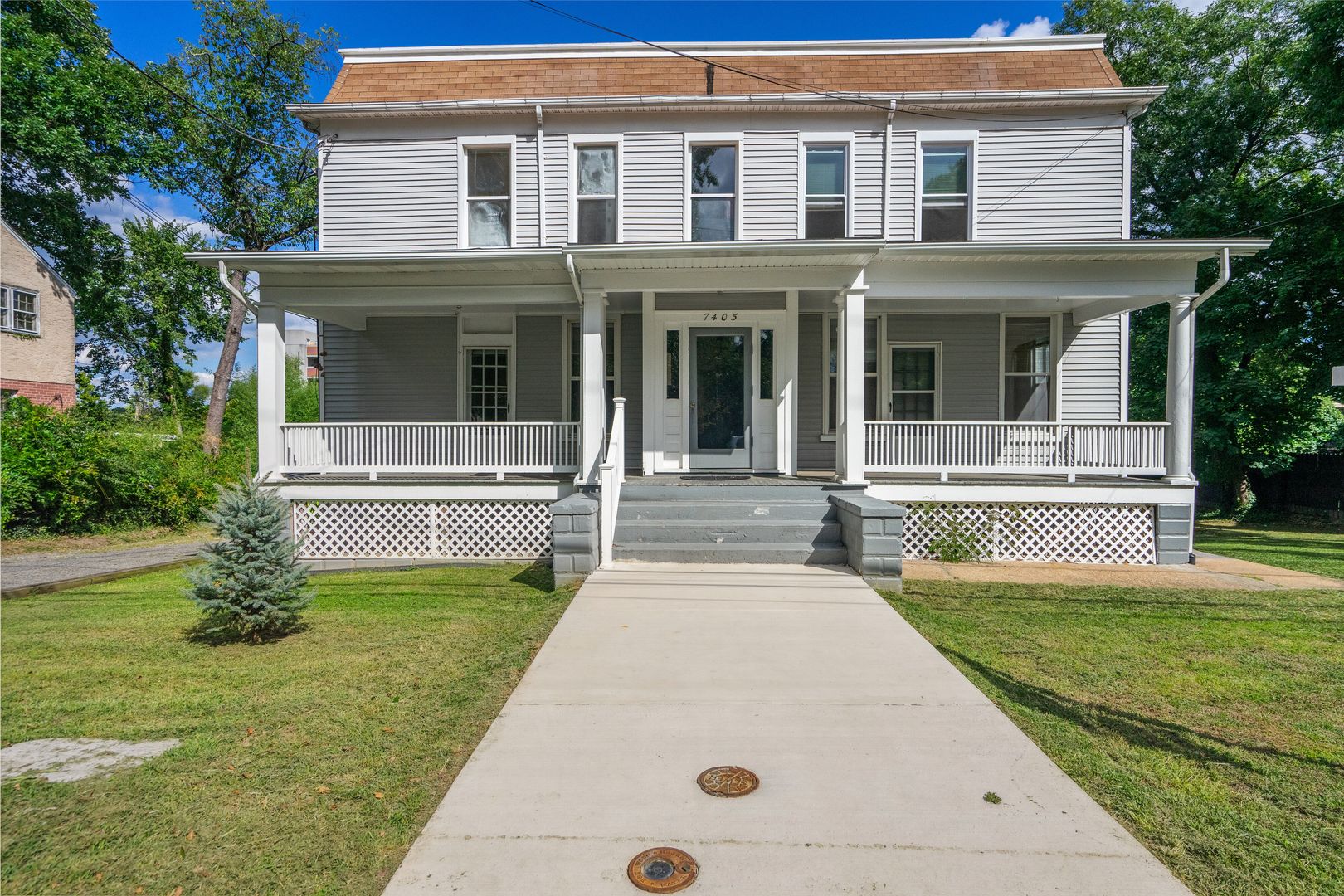 College Park Apartment: 7405 Columbia Avenue