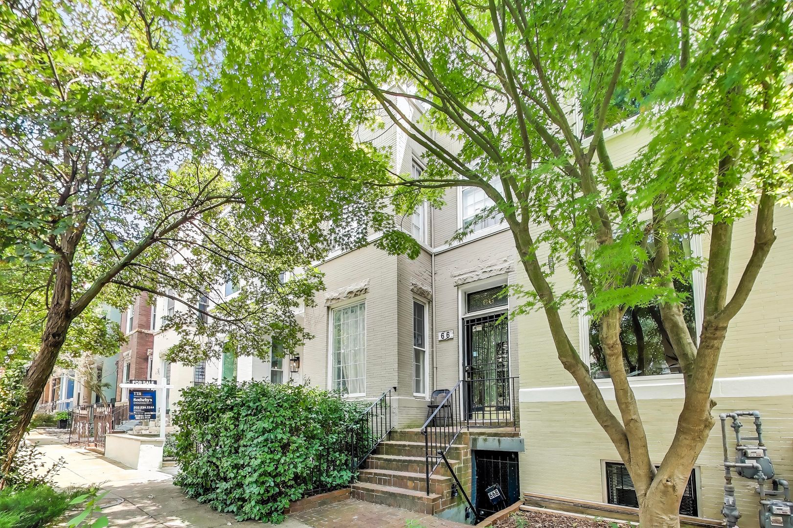 Washington Apartment: 66 V Street NW