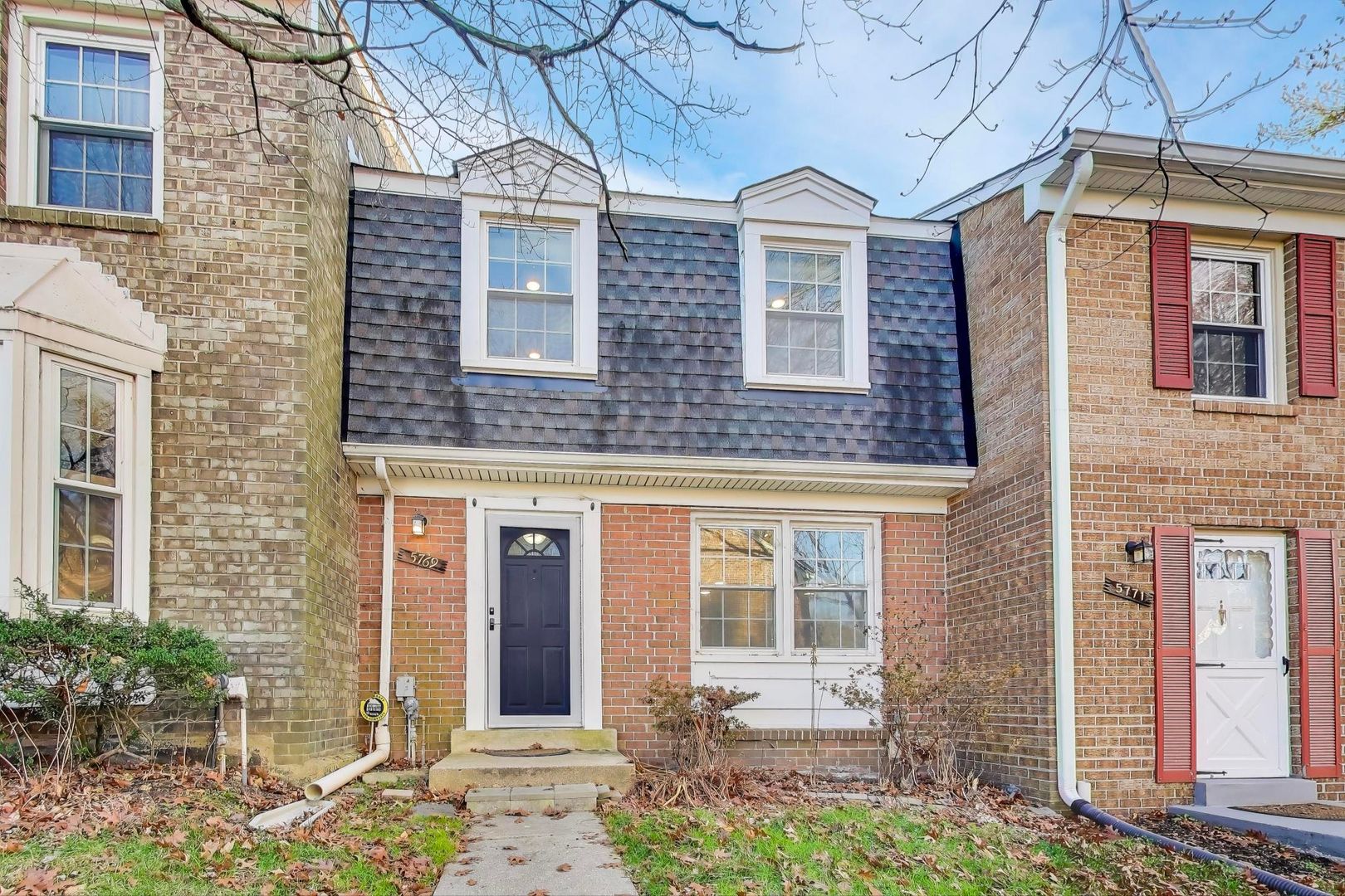 Columbia Townhome: 5769 Yellowrose Ct