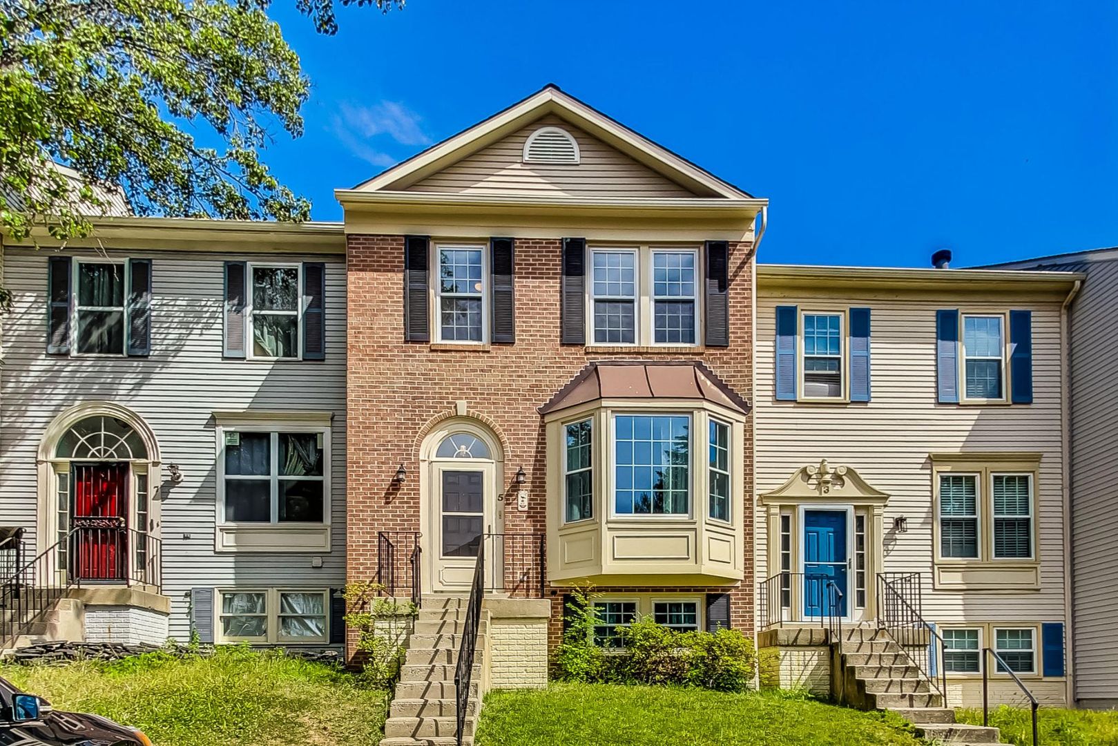 Germantown Townhome: 5 Drumcastle Ct