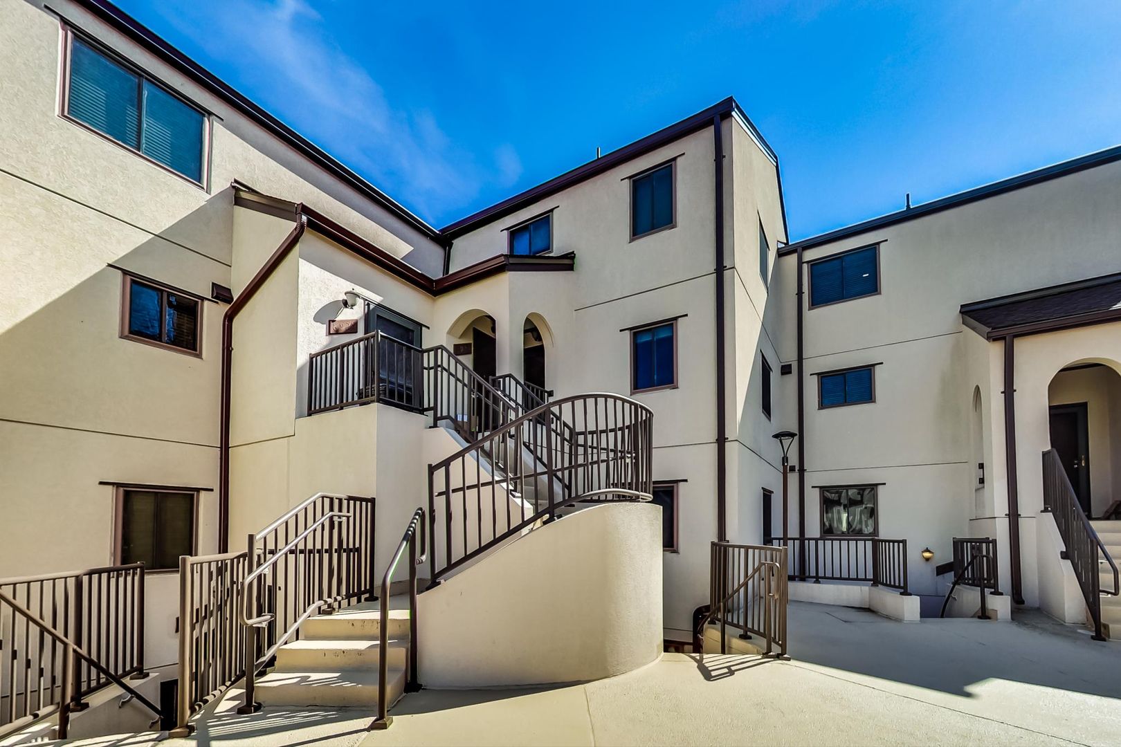 Bethesda Condo: 8923 Battery Place