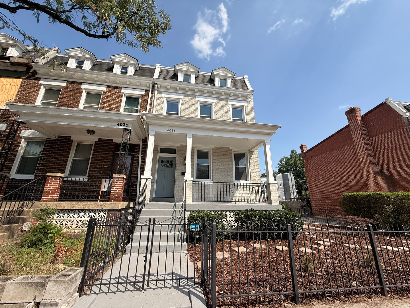Washington House: 4023 New Hampshire Ave NW