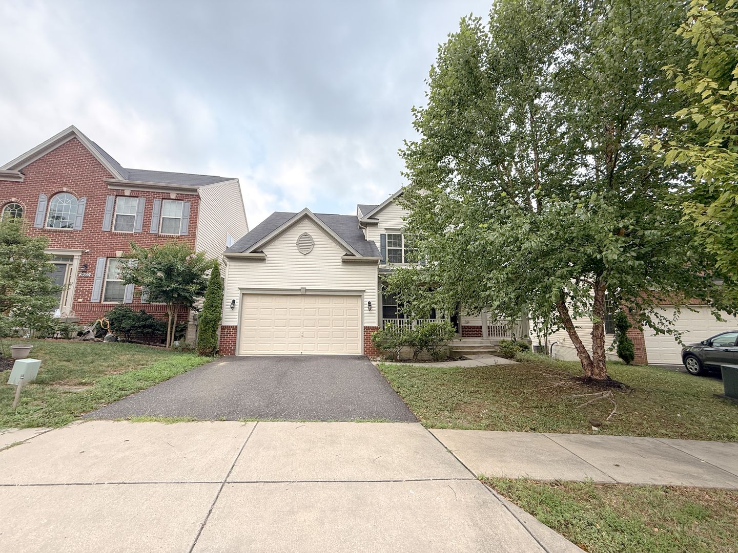 Bowie House: 2604 Brooke Grove Rd