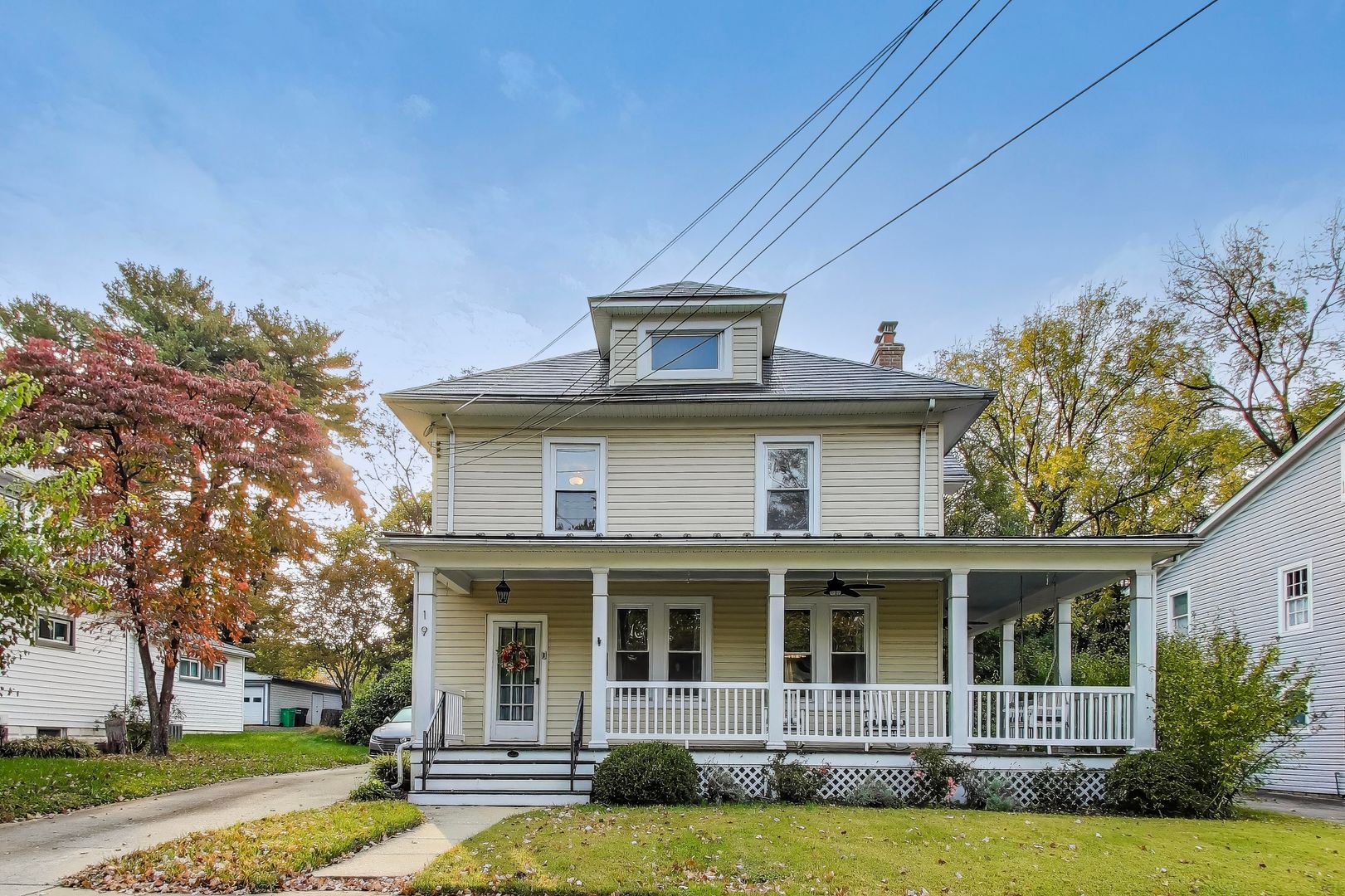Gaithersburg House: 19 Maryland Ave