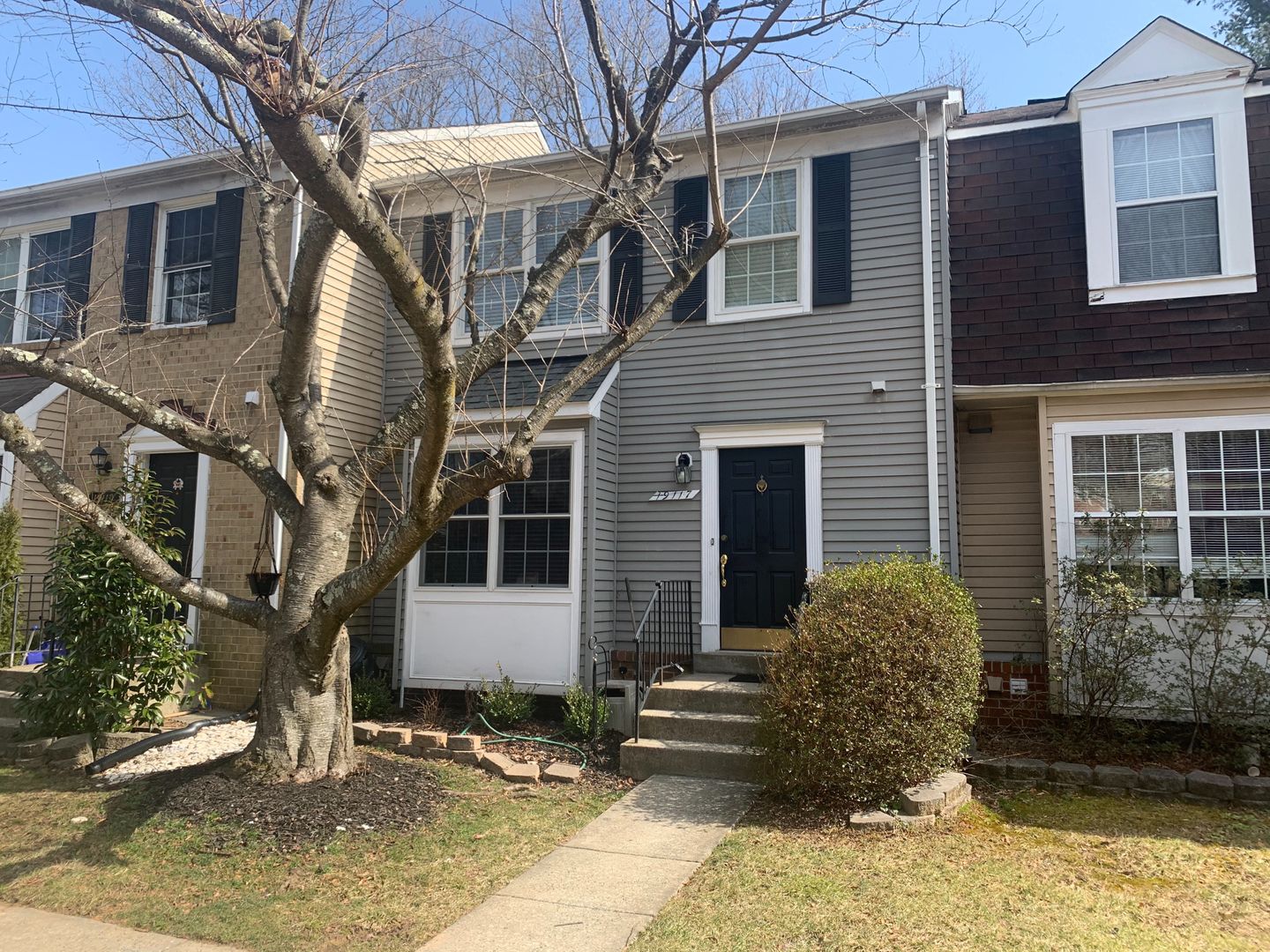 Germantown Townhome: 19117 Grotto Lane