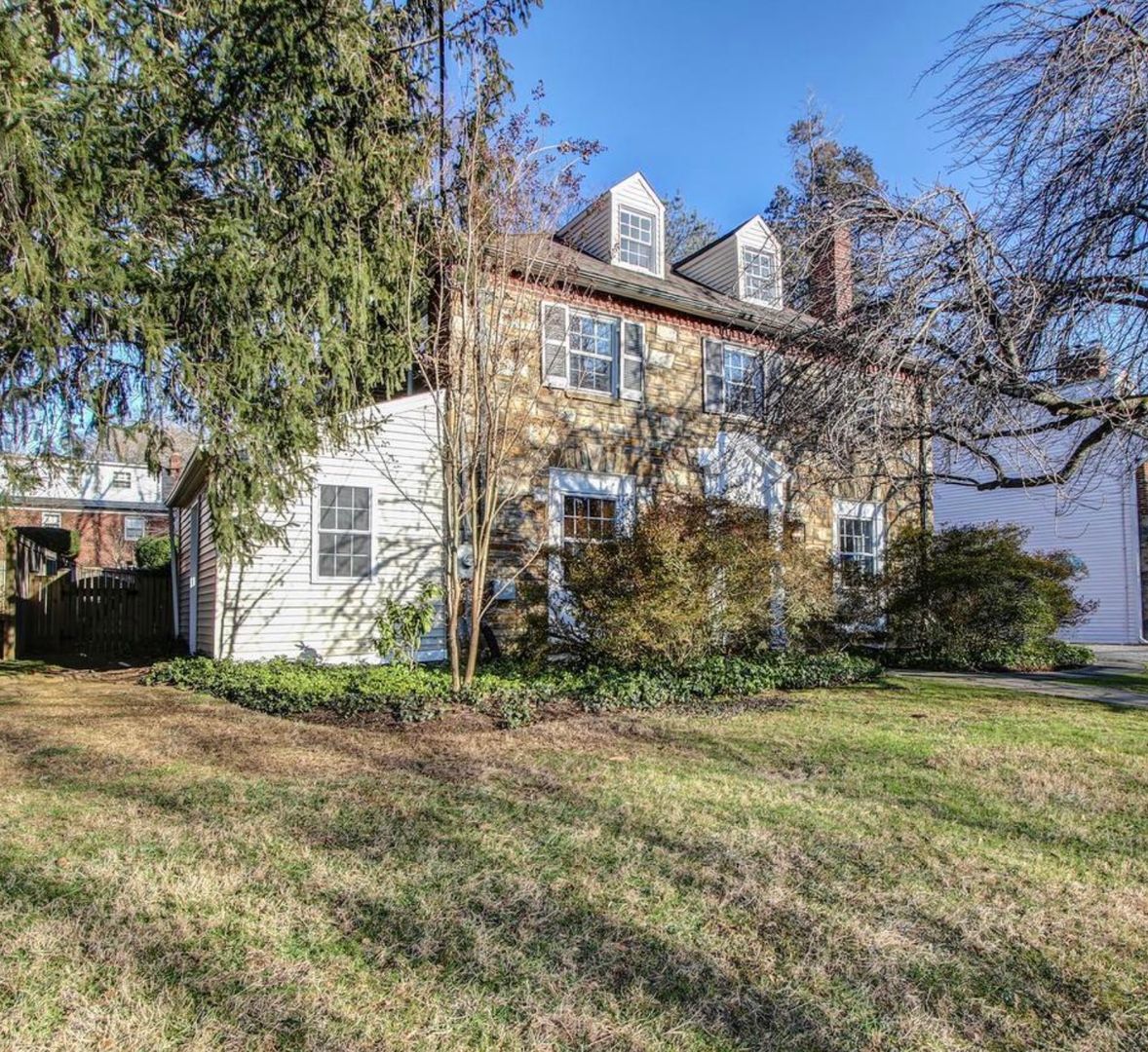 Bethesda House: 8403 Bradmoor Drive
