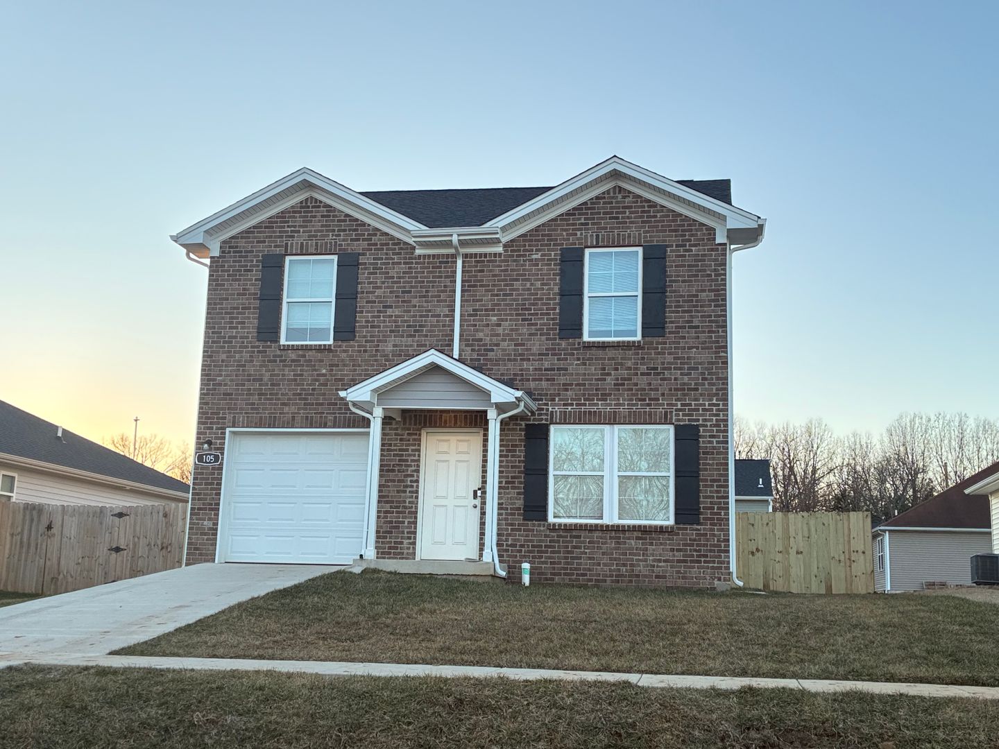 Vine Grove House: 105 S. Osprey Court