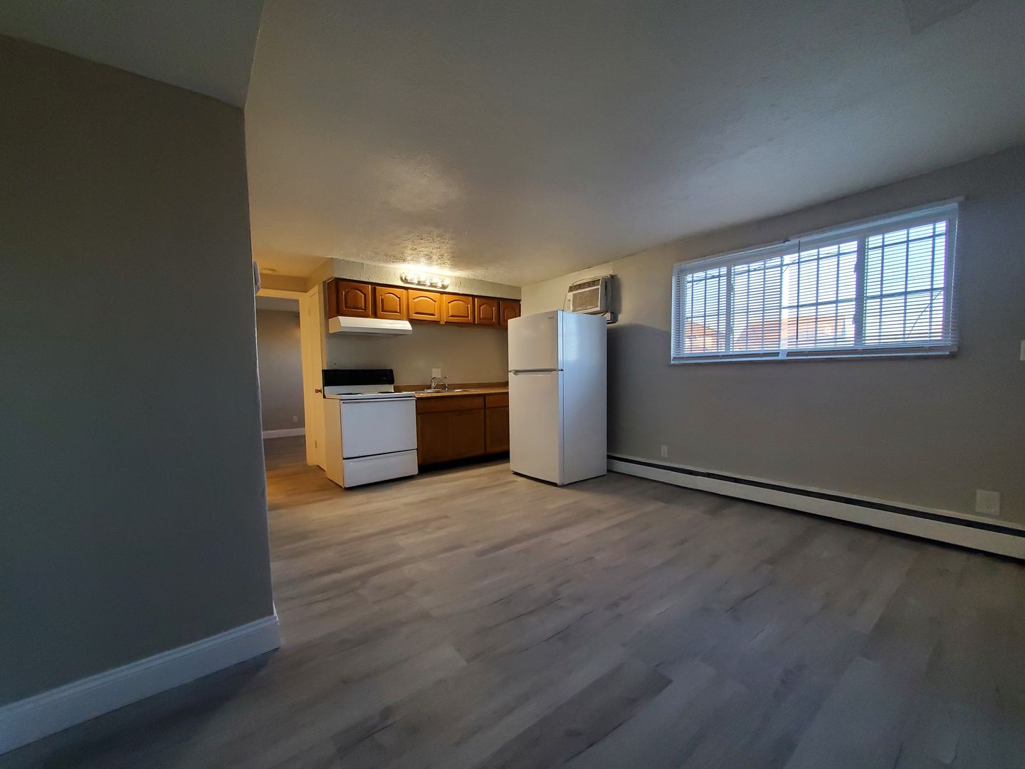 Dayton Apartment: 29 S Decker Avenue