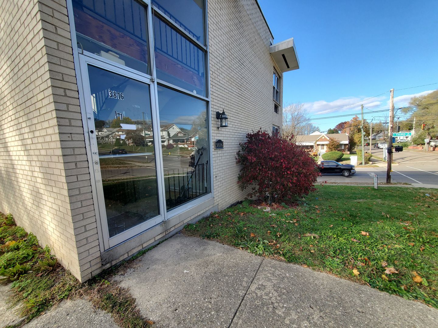 Dayton Apartment: 3816 E 3rd Street