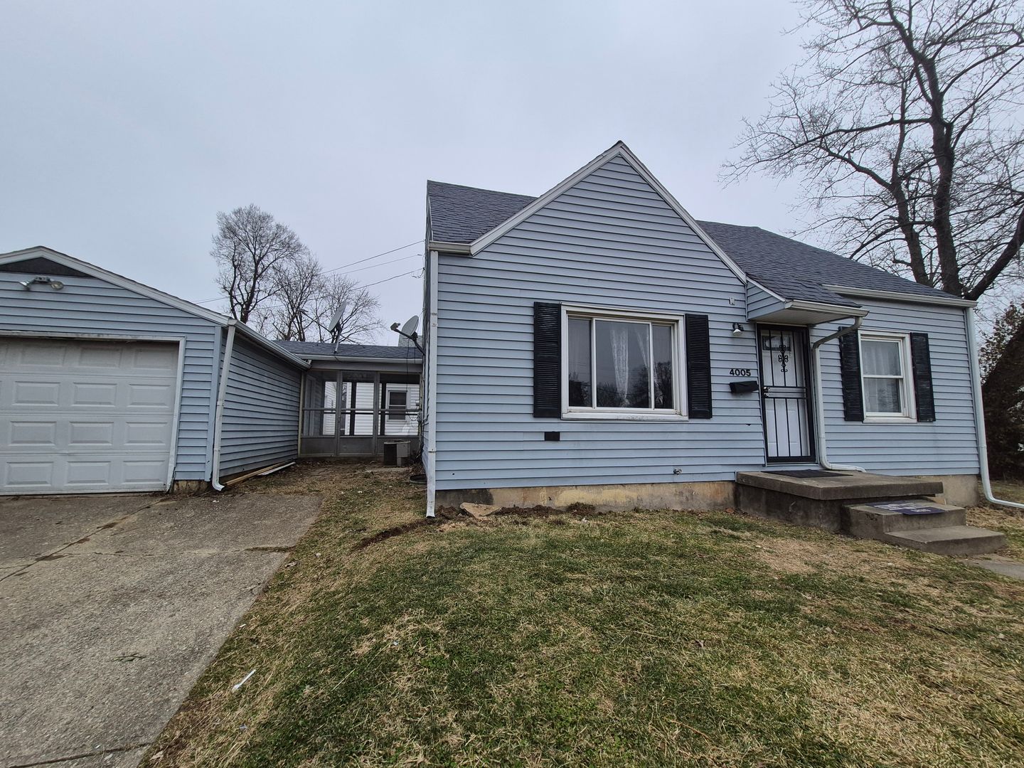 Dayton House: 4005 W. 2nd Street