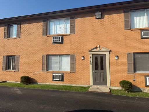 2 bedroom 1 bath – photo 1