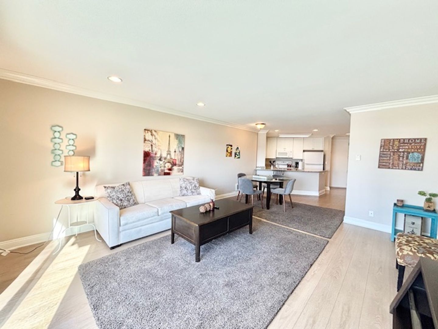 Oxnard Apartment: 3101 Peninsula #217