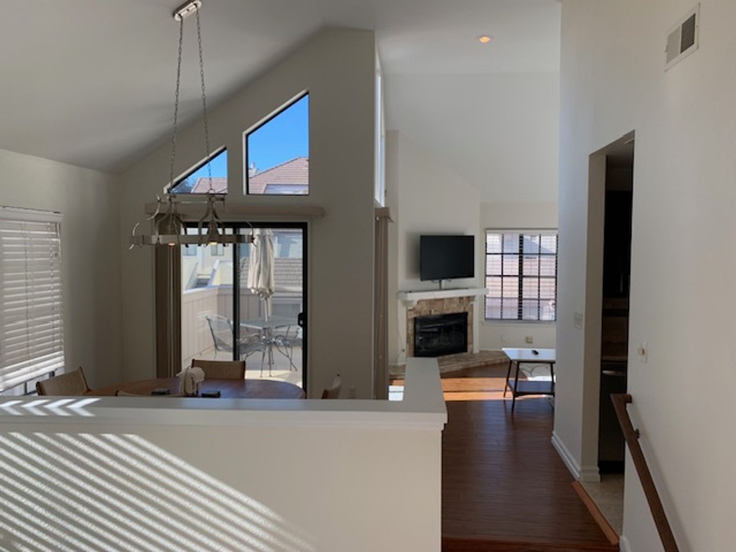 Port Hueneme Condo: 407 Shoreview Dr.