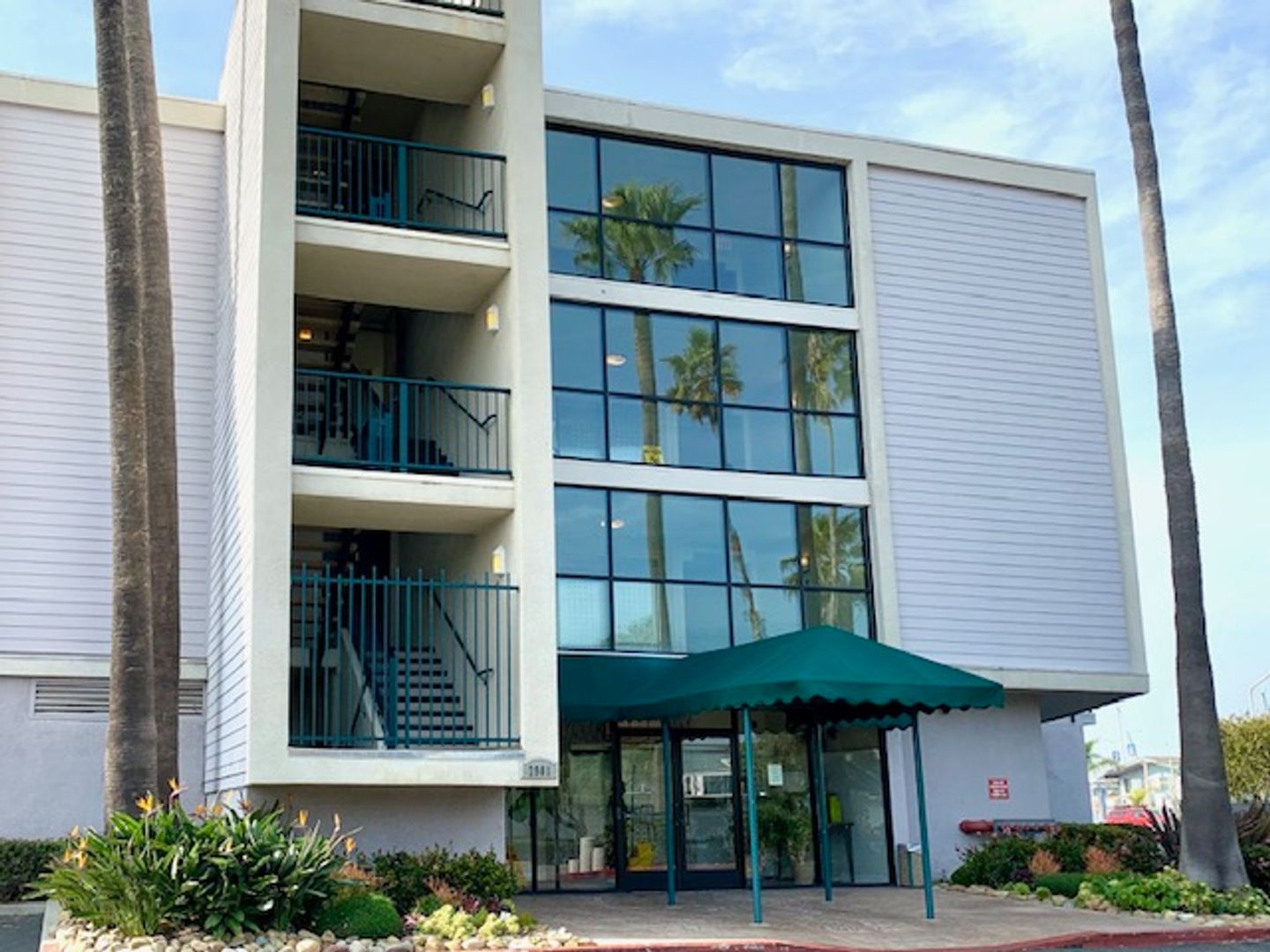 Oxnard House: 2901 Peninsula Rd #233