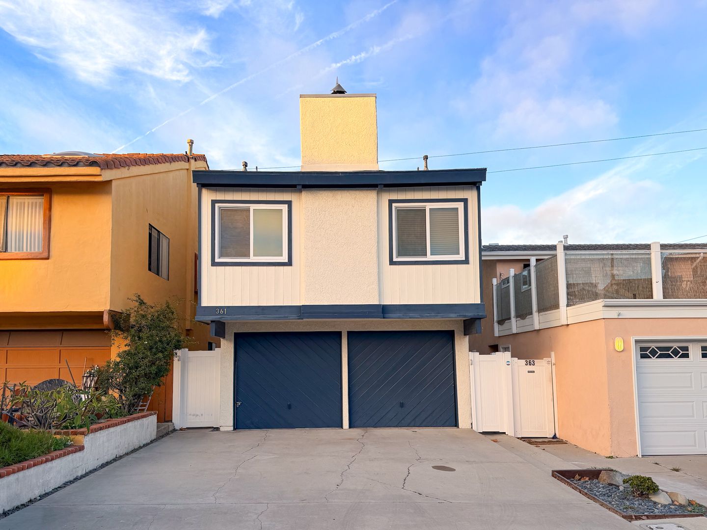 Oxnard House: Rossmore Retreat