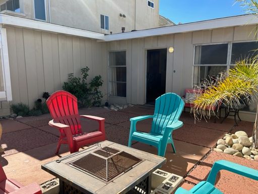 2 Bedroom + 1 Bathroom Bungalow | Sunsets and Sand | Hollywood Beach | FURNISHED – photo 1