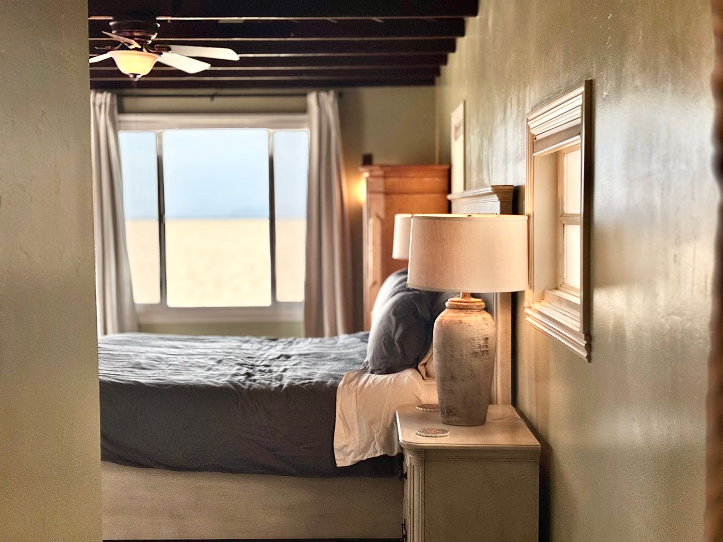 Oxnard House: 1205 Ocean Drive