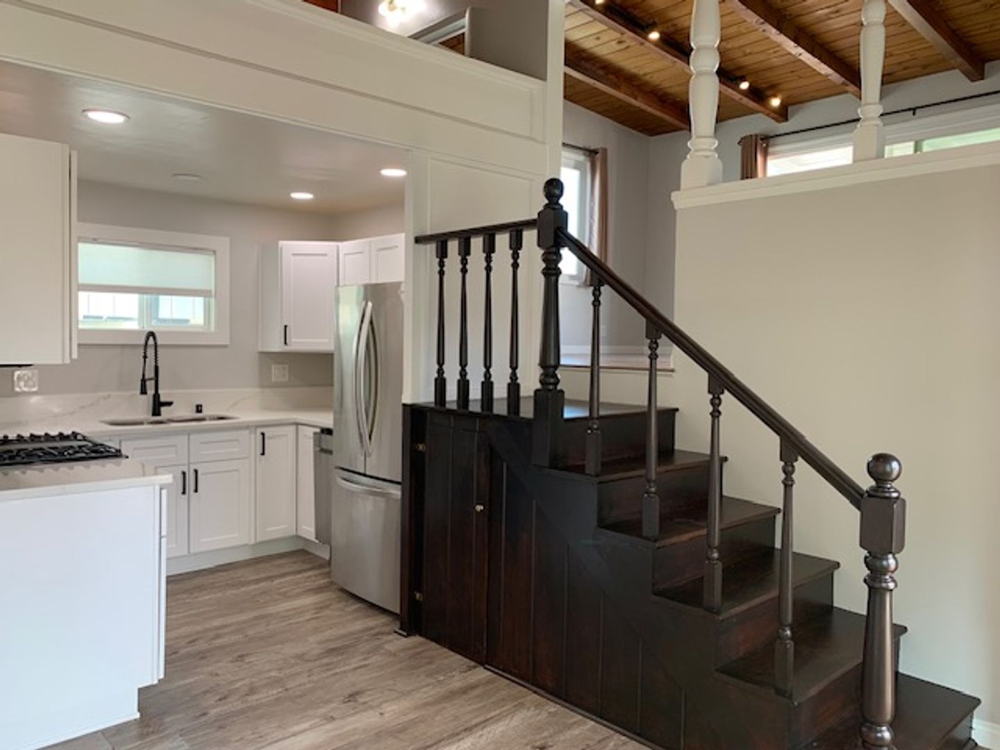 Oxnard House: 288 Cahuenga Dr.