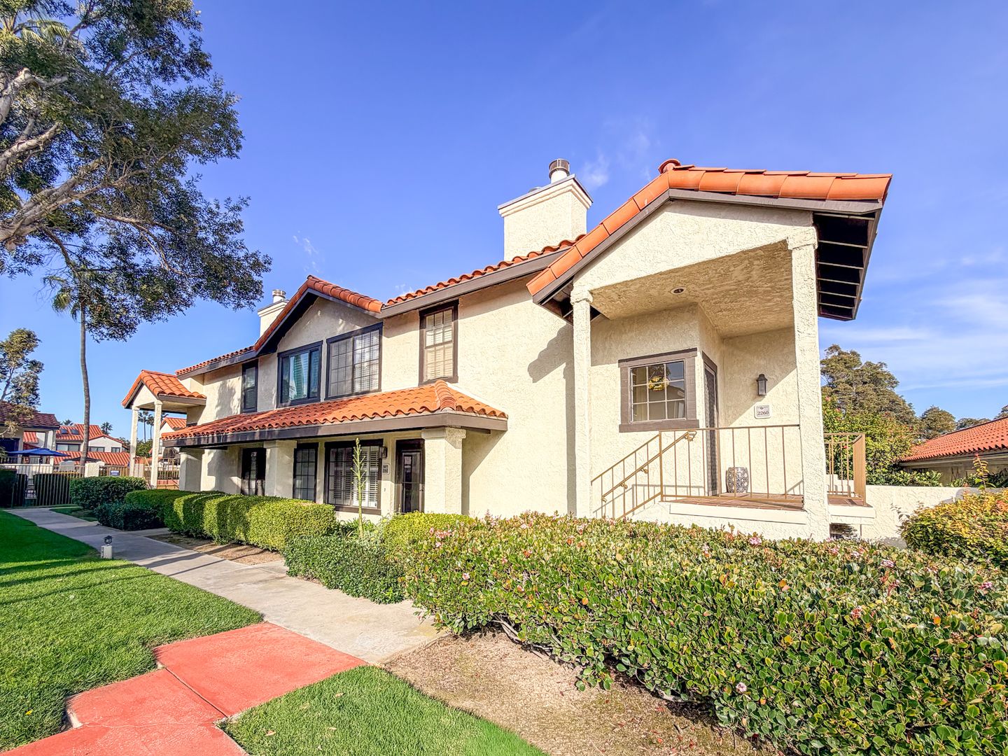 Oxnard House: 2262 Martinique Ln