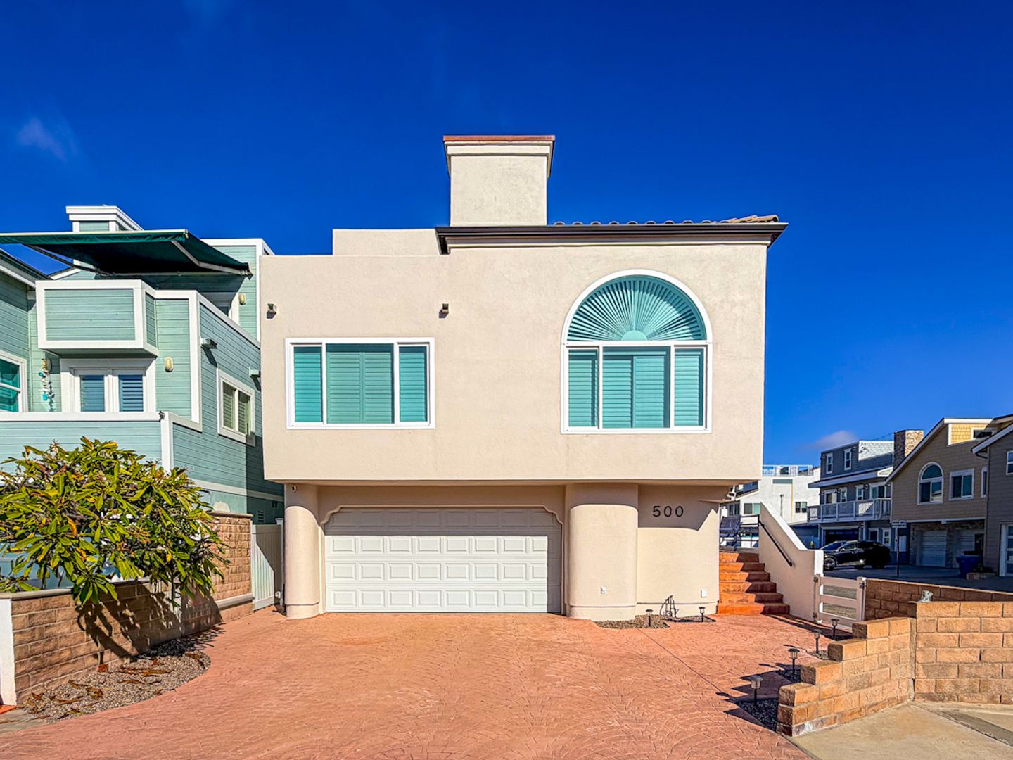 Oxnard House: 500 Ocean Dr (Lower)