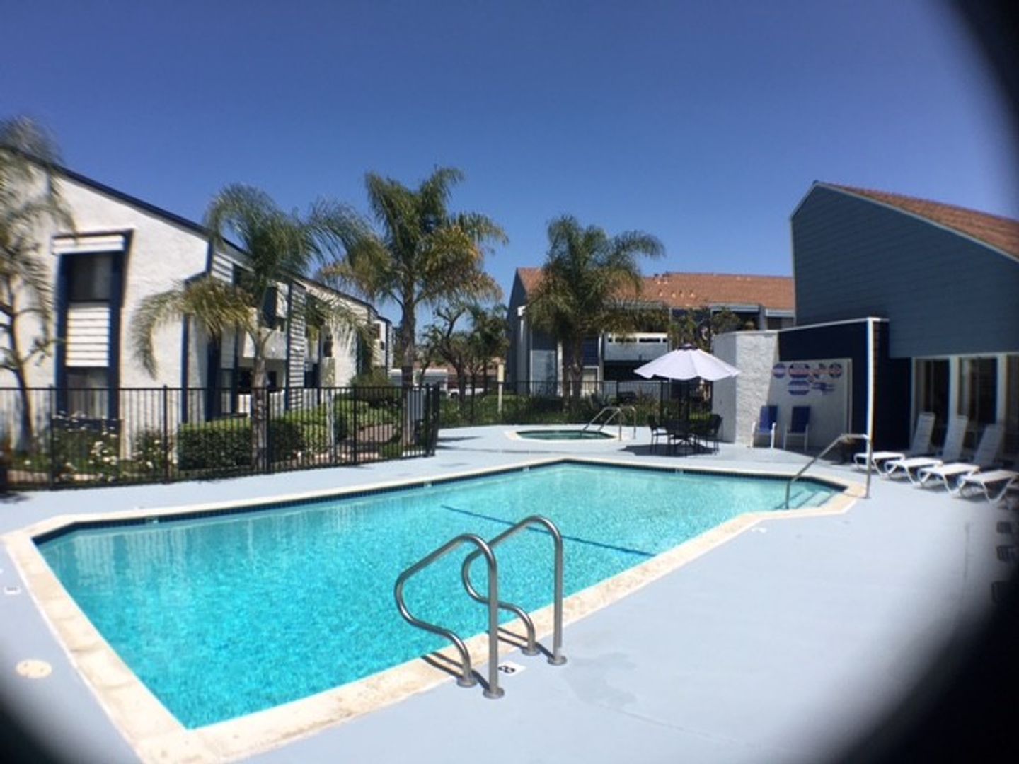 Oxnard Apartment: 1320 Victoria Ave