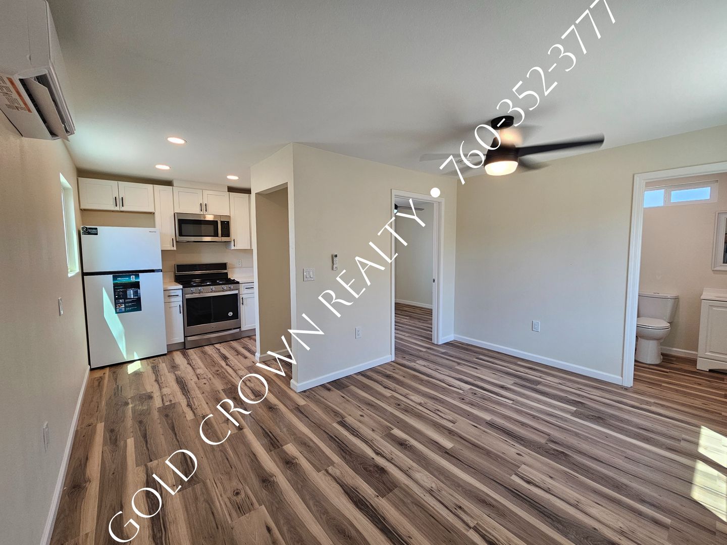 El Centro House: 1074 W Euclid Ave