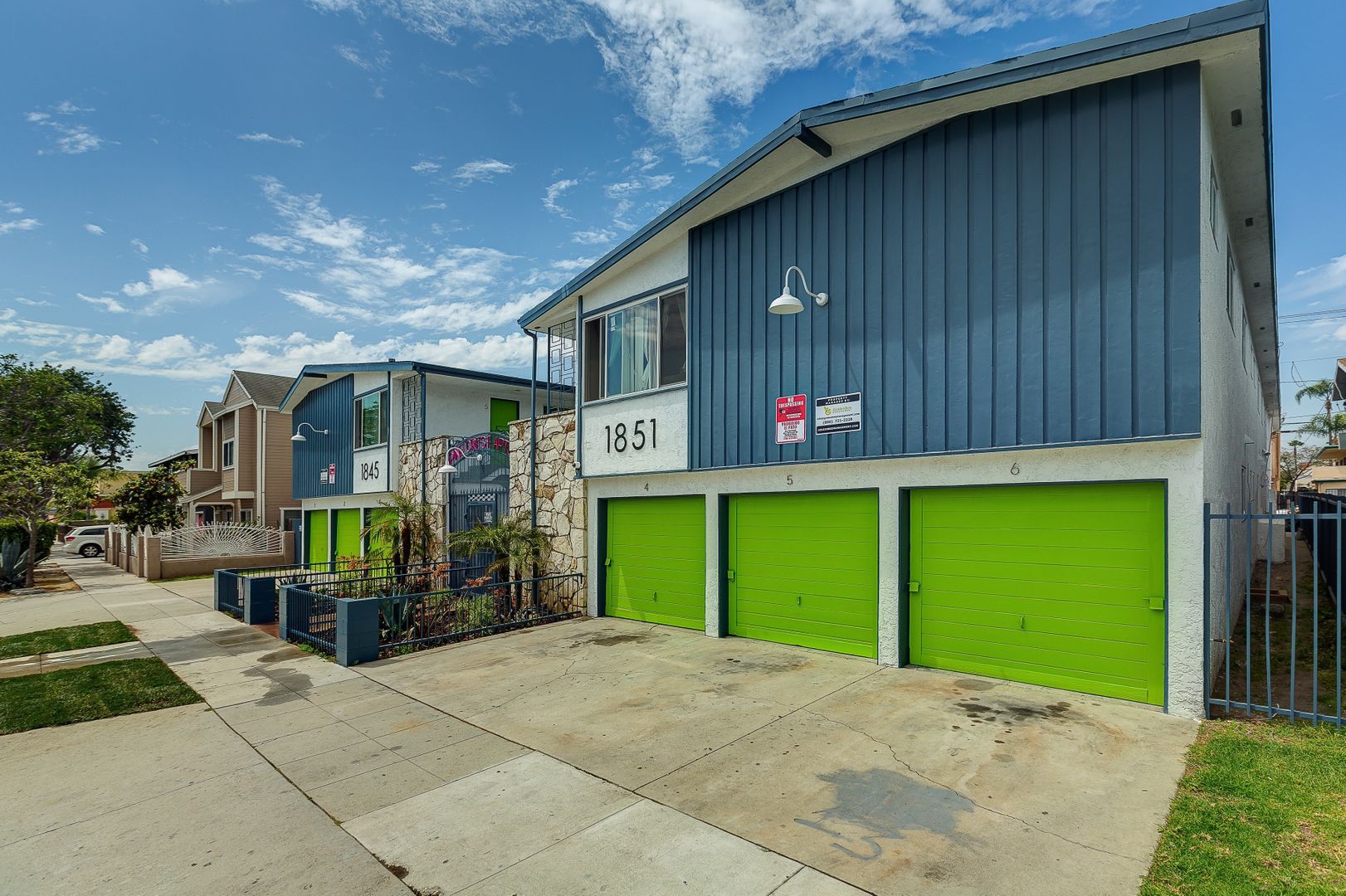 Long Beach Apartment: 1845-1851 Pine Ave.
