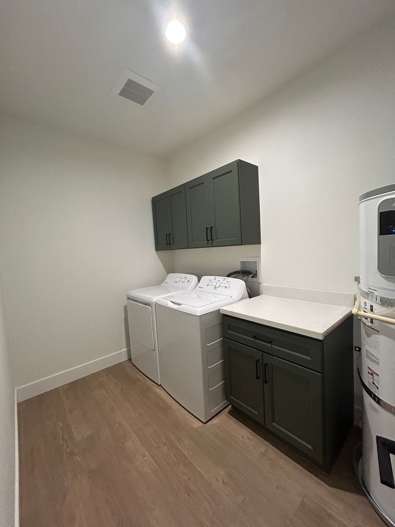Laundry room at RES-501: Alturas Oak Villas (1 of 3)