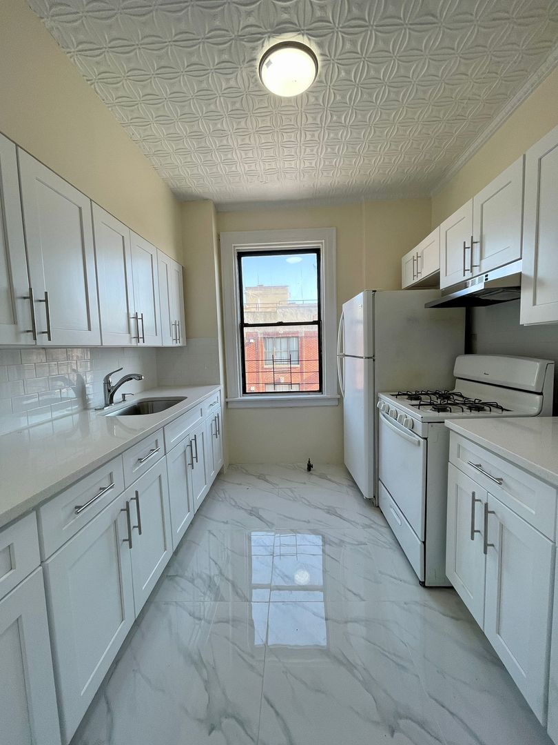 Corona Apartment: 105-19 37th Ave.