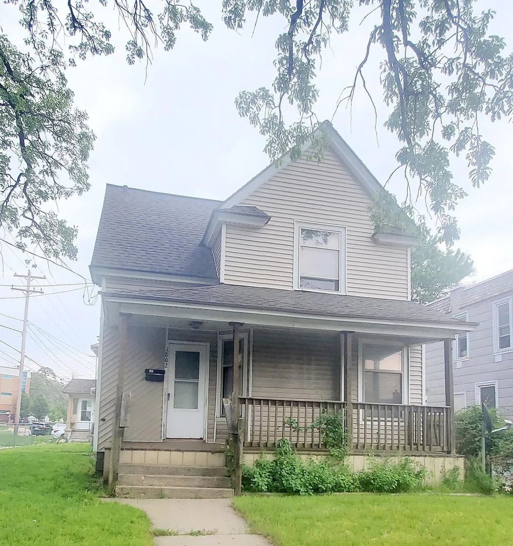 Grand Rapids House: 1802 Madison Ave SE