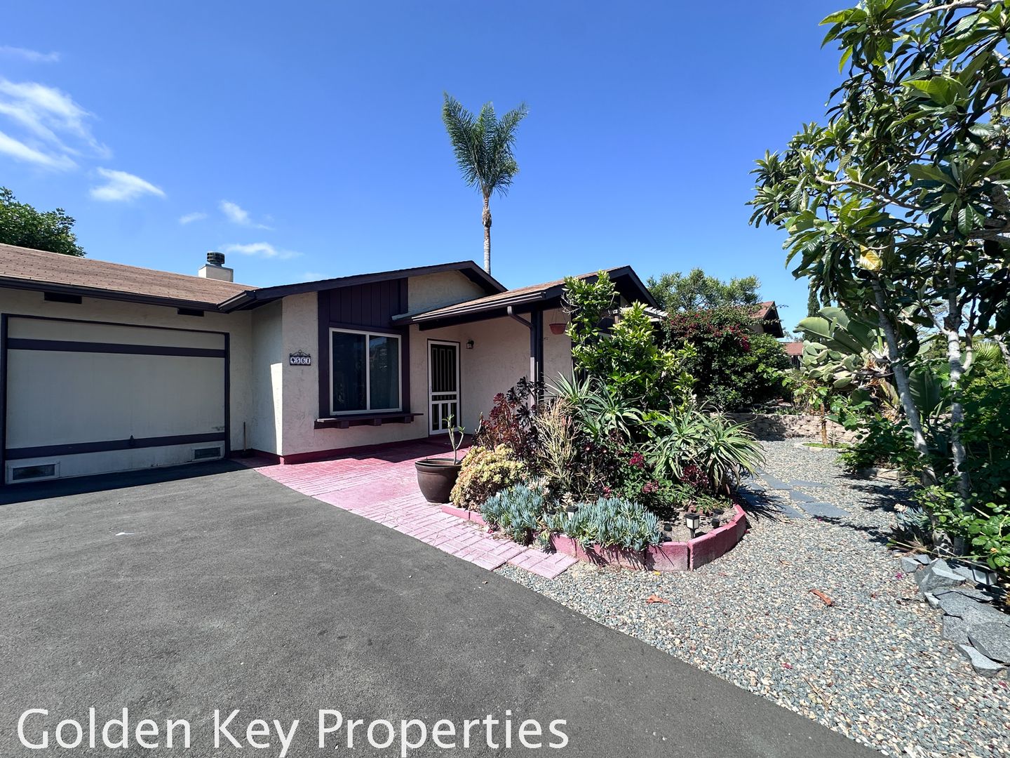 Oceanside Townhome: 4561 Sunrise Ridge