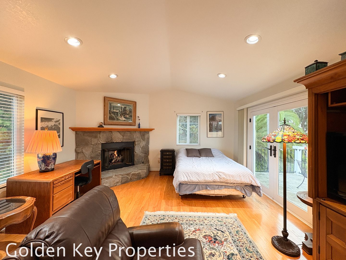 Carlsbad House: 2286 Janis Way