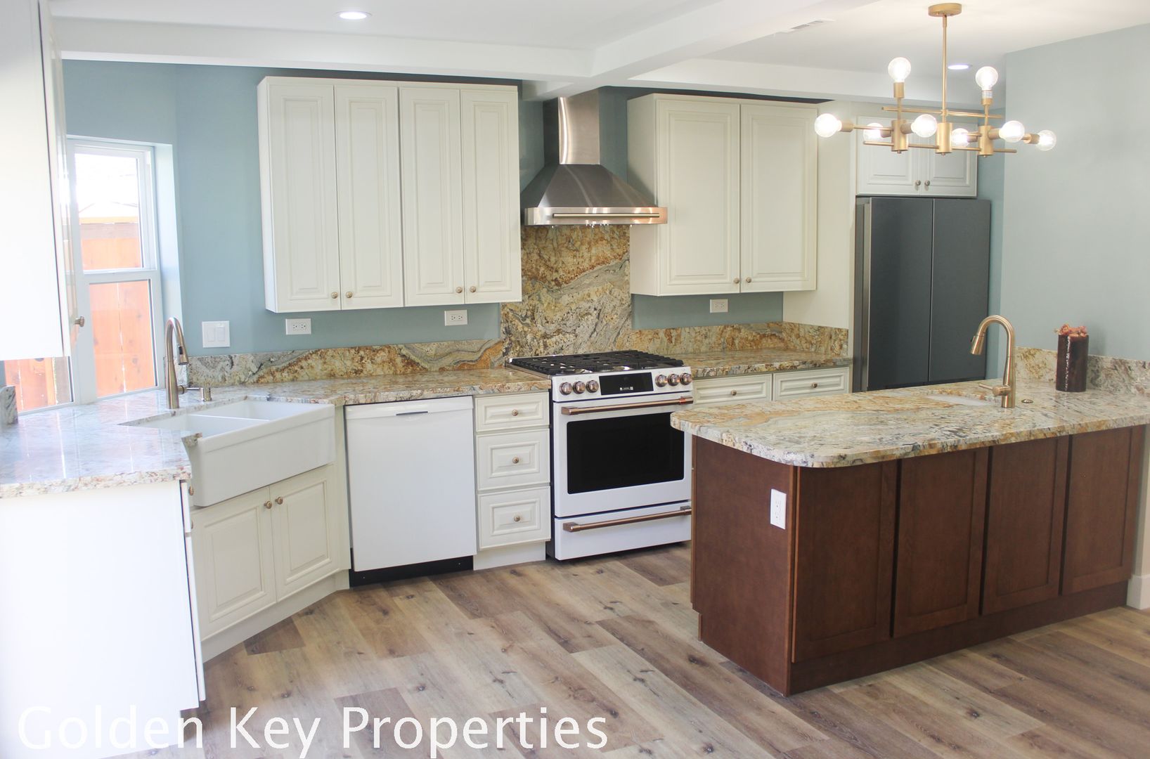 Carlsbad House: 4864  Alondra Way