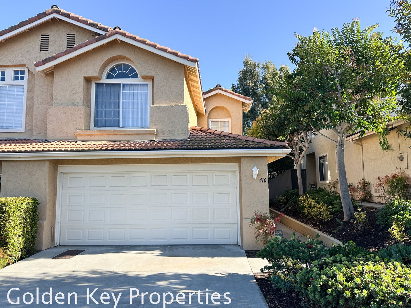 Vista Townhome: 410 Ferrara Way