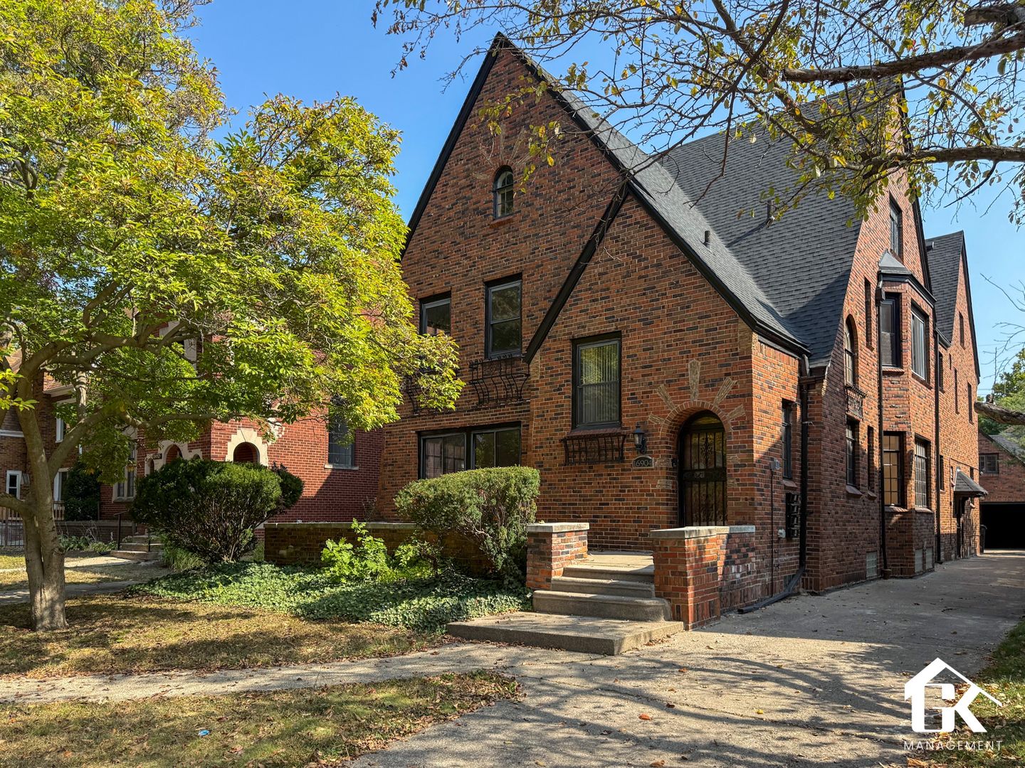 Detroit Apartment: 16904 LA Salle Ave