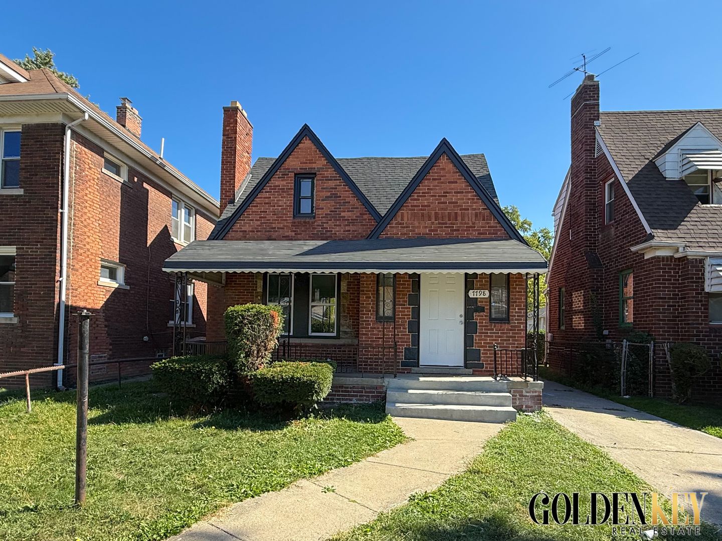 Detroit House: 7798 American St
