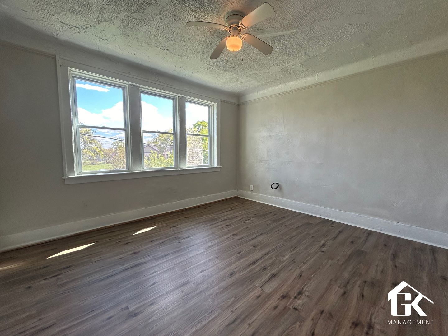 Detroit Apartment: 3737 Scovel
