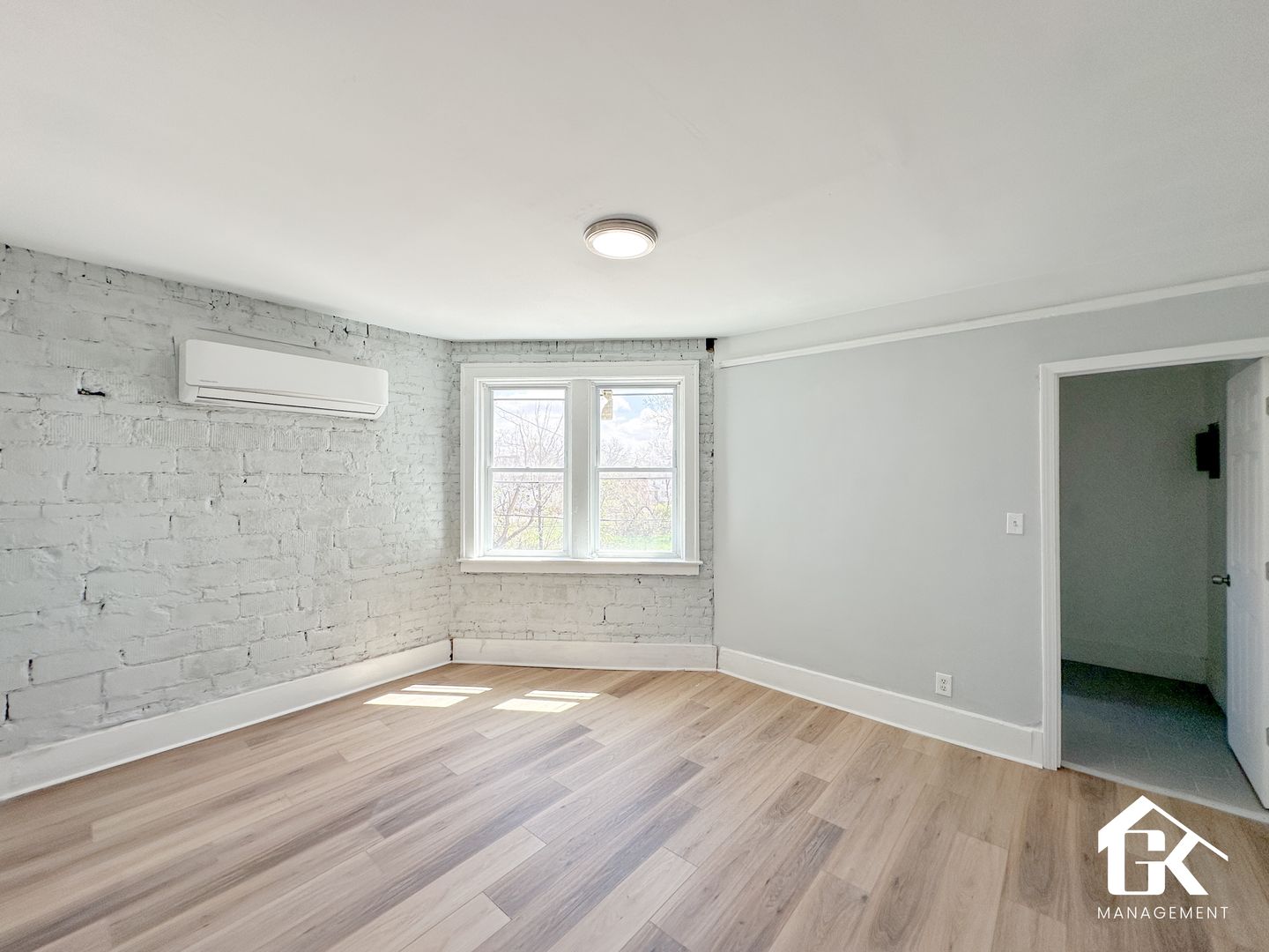 Detroit Apartment: 3737 Scovel