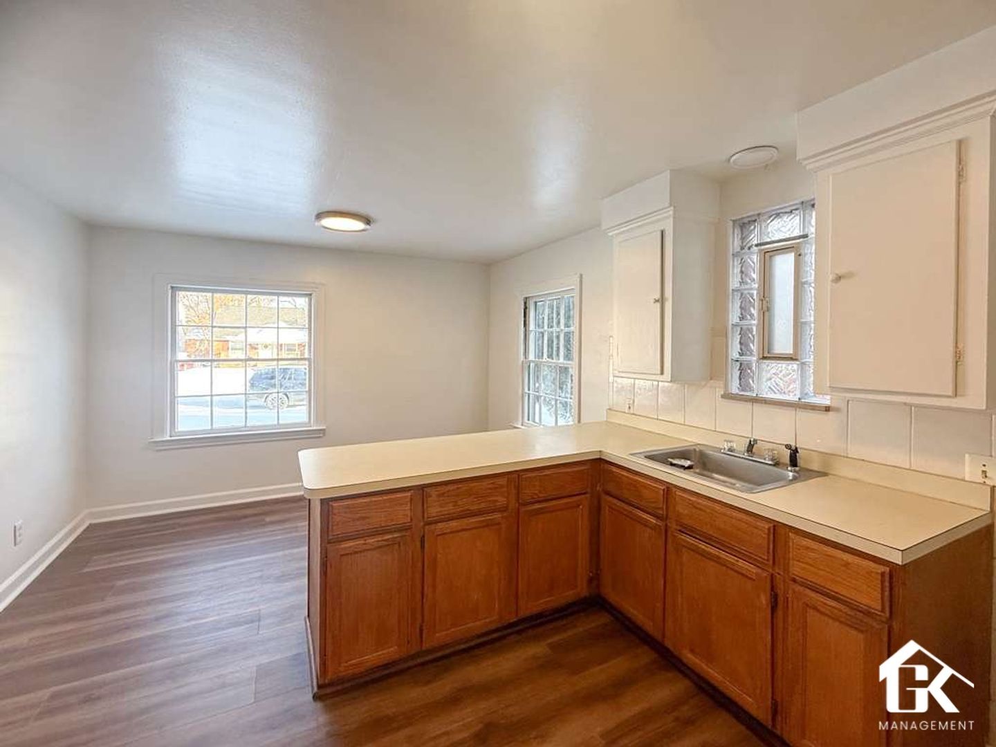 Detroit House: 13581 Penrod