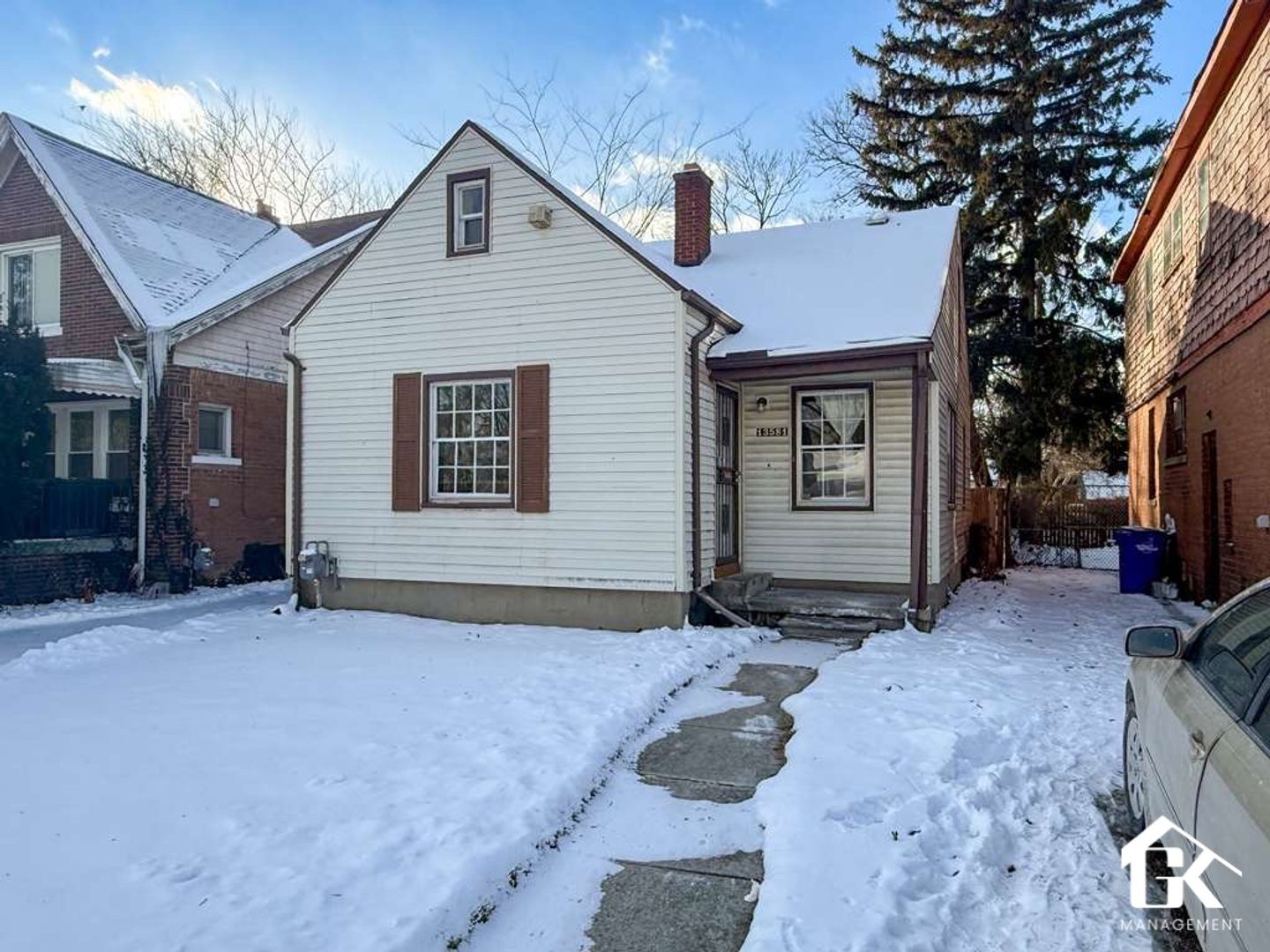 Detroit House: 13581 Penrod