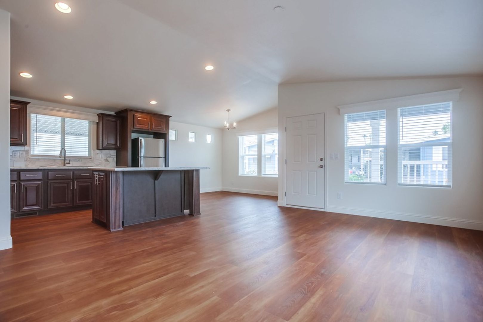1219 Barham Drive #80 4 of 8