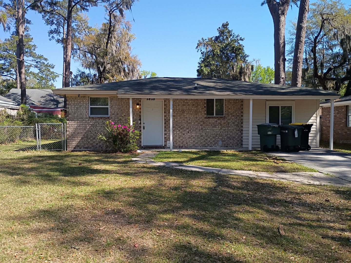 Savannah House: 2428 Bon Air Drive