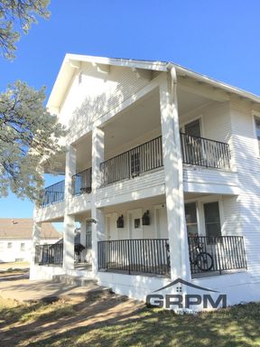 1 Bedroom Apartment Ground Level – photo 1