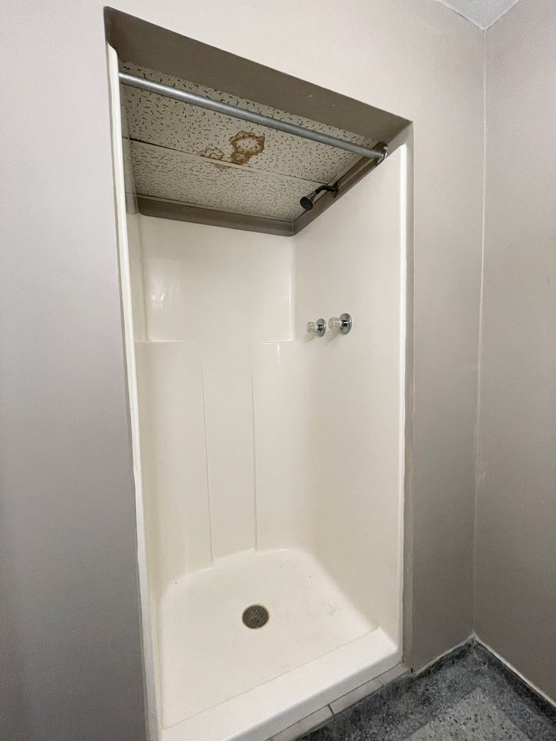 14 E 2nd Ave 416, Hutchinson, KS 67501