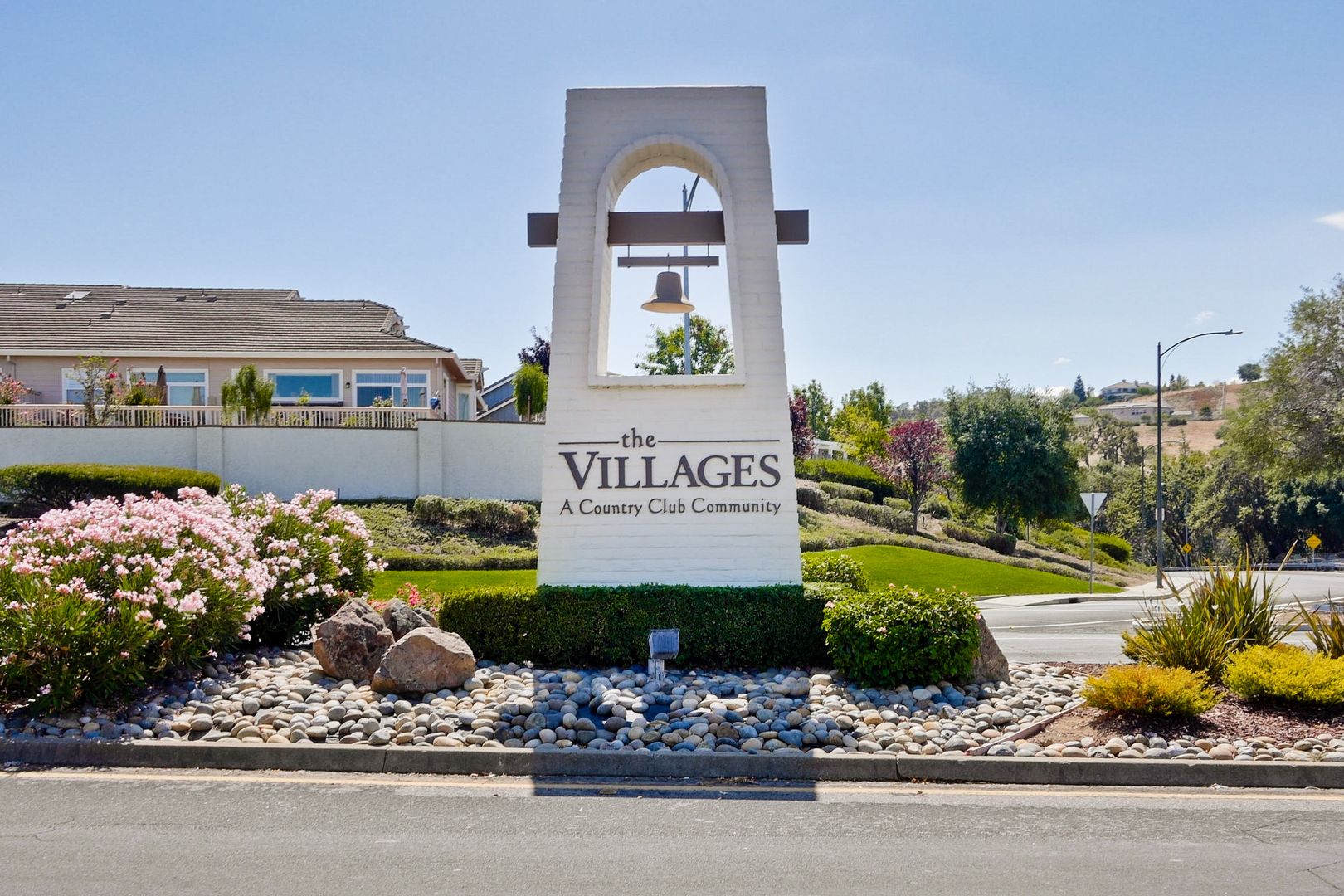 An active 55+ luxury gated community in the Evergreen Hills of Silicon Valley