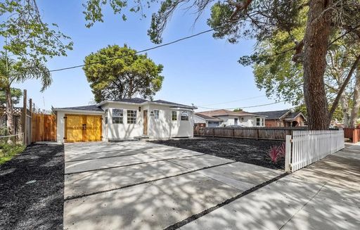 2335 Ralmar Avenue, East Palo Alto, CA 94303